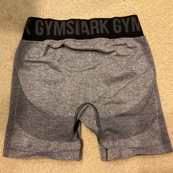 Gymshark Flex Shorts - Picture 2 of 4